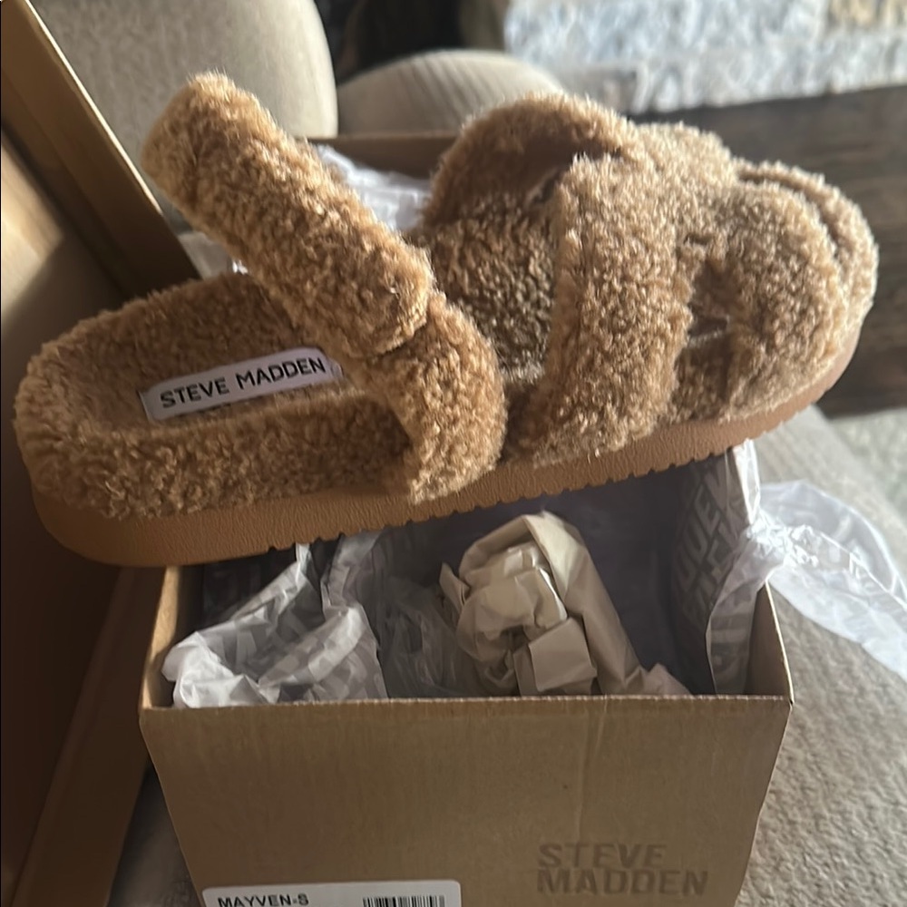 Steve Madden Tan Fuzzy Sandals